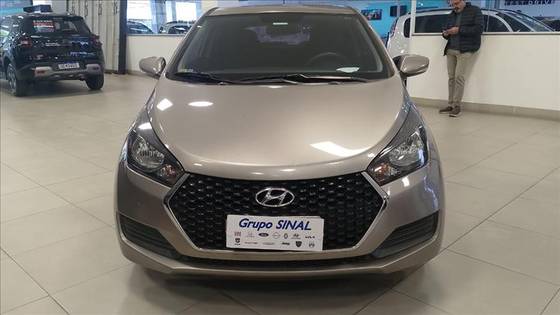 HYUNDAI HB20 1.0 COMFORT 12V FLEX 4P MANUAL